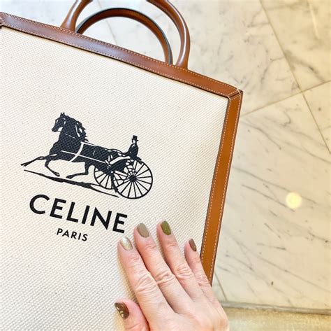 celine 馬車|celine 香港官方網站.